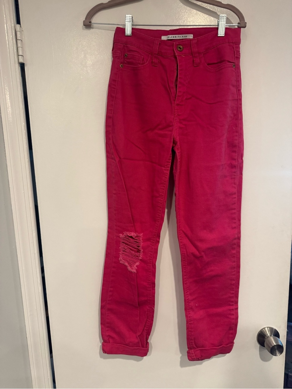 Celebrity Pink Bright Fuchsia Boyfriend Jeans Distressed Knee Size 26